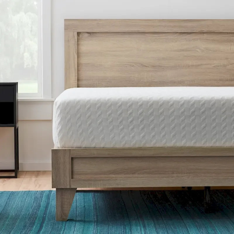 Letto a piattaforma classico in legno con elegante testiera – Diverse misure