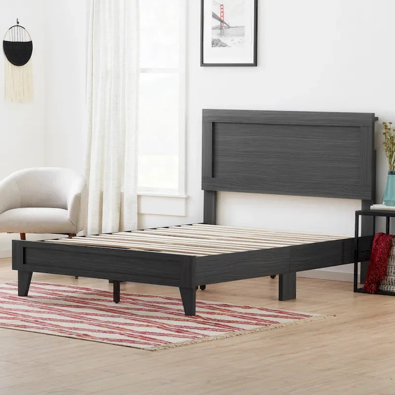 Letto a piattaforma classico in legno con elegante testiera – Diverse misure